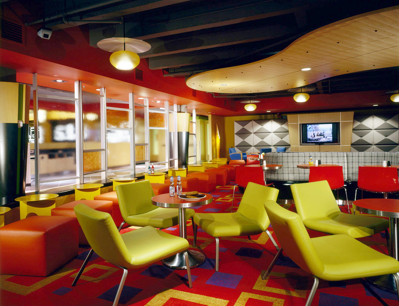 UW Terry Lander Dining Hall Interior Lounge View